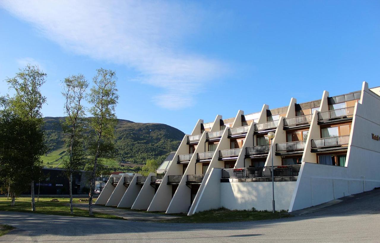 Oppdal Turisthotell Exterior photo