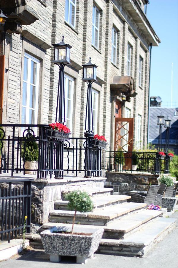 Oppdal Turisthotell Exterior photo